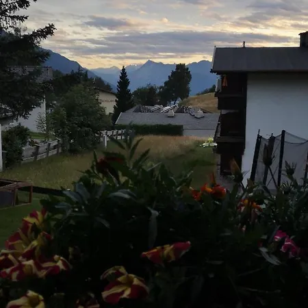 Nest'l & アパート *